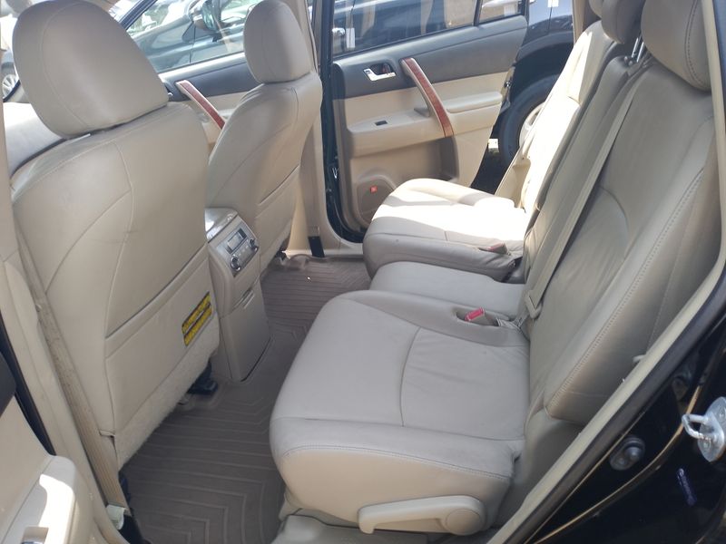 Thumbnail 5 of 2010 Toyota Highlander limited